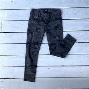 Hudson Camo Jeggings, size 27, skinny ankle